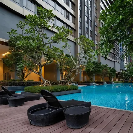 8 Kia Peng Residences By Times 8